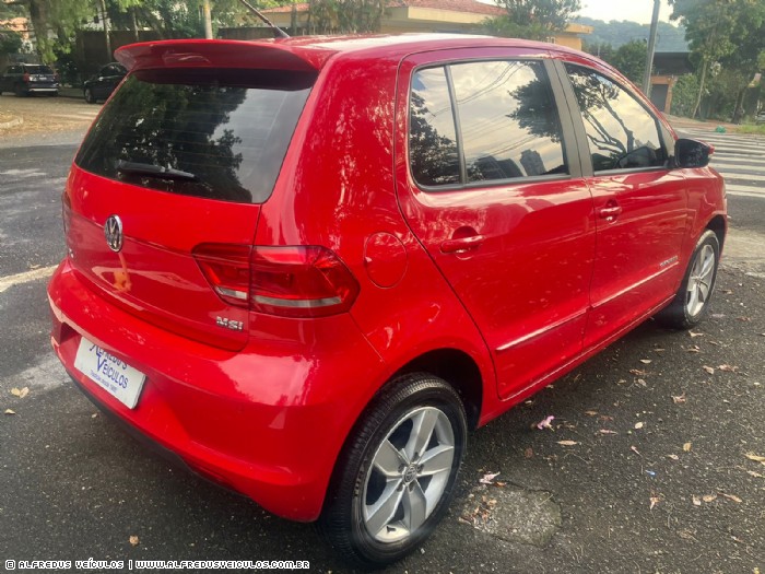 Volkswagen FOX COMFORTLINE 1.6 MSI 2017/2018